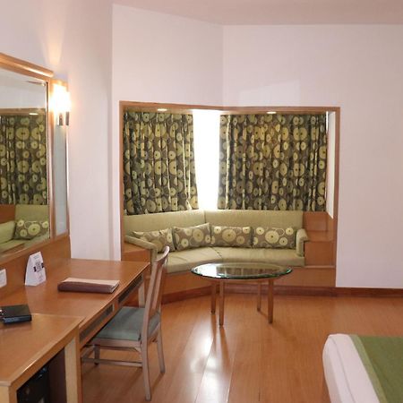 Hotel Vits Aurangabad Extérieur photo