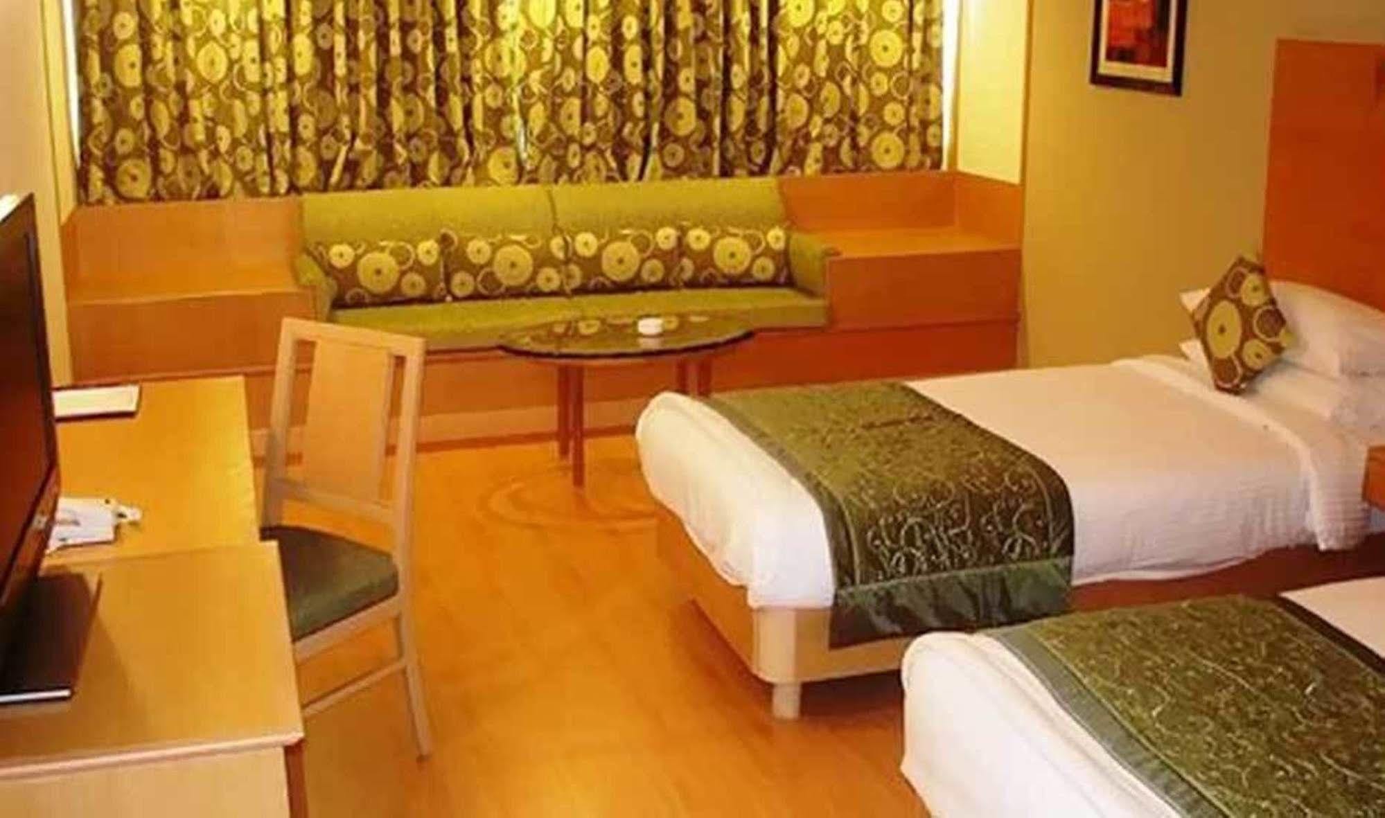 Hotel Vits Aurangabad Extérieur photo