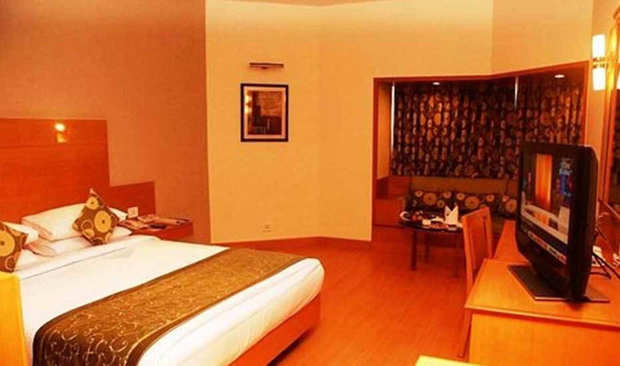 Hotel Vits Aurangabad Extérieur photo