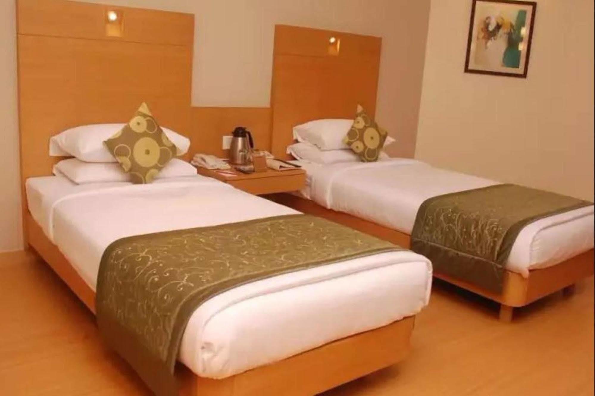 Hotel Vits Aurangabad Extérieur photo